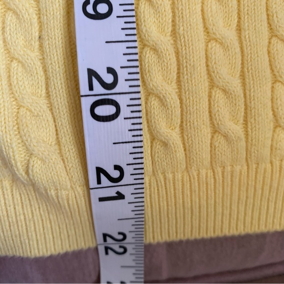IZOD -FLEX. Canary yellow cable knit sweater w/90th PGA championship log… - Picture 9 of 12